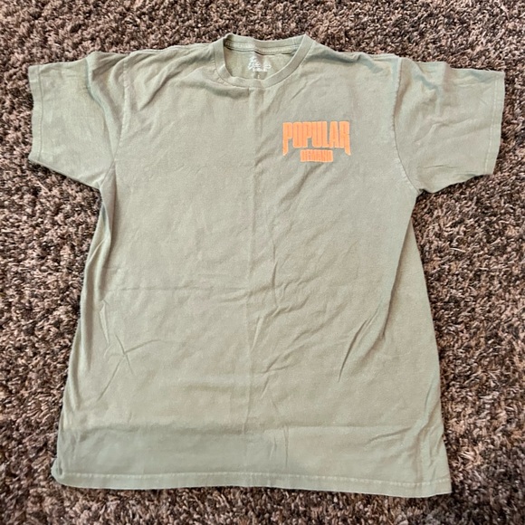 Gently used Men’s Popular Demand T-shirt - Picture 1 of 3